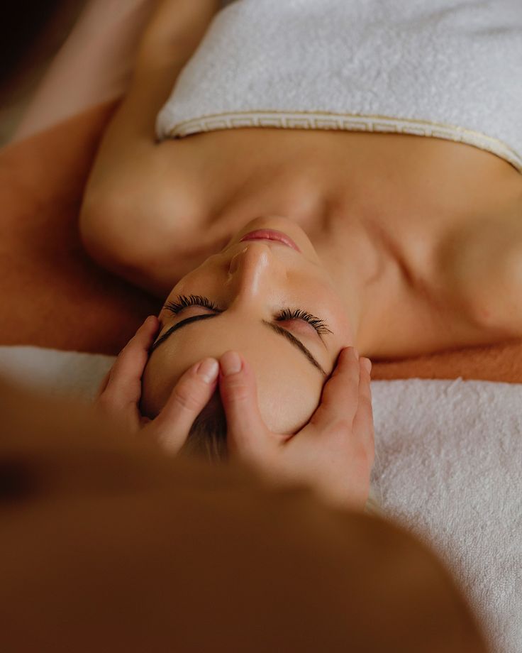 Facial Massages